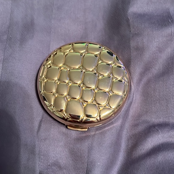 Estée Lauder powder compact - Picture 3 of 6